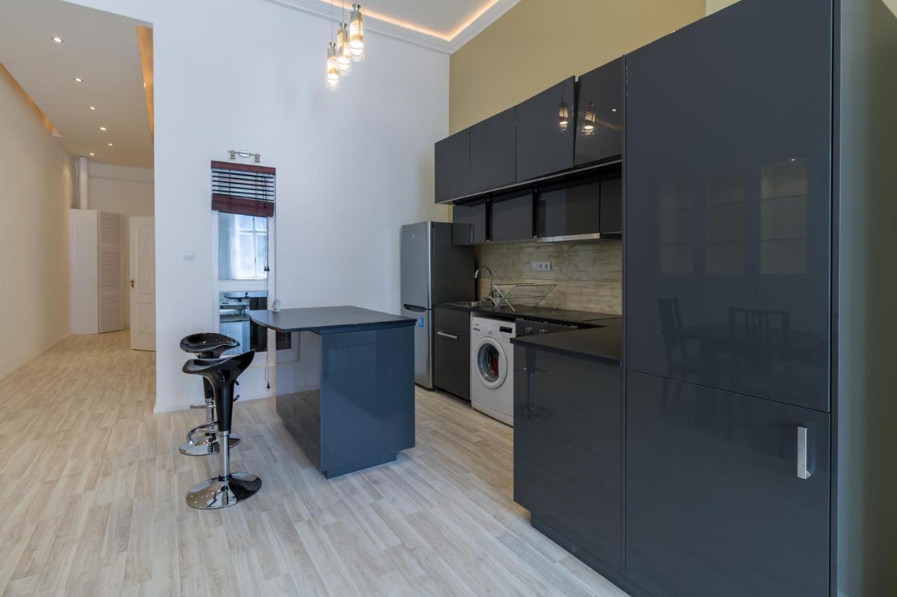 Spacious Riverside Residency - Magnificent View Budapest Esterno foto