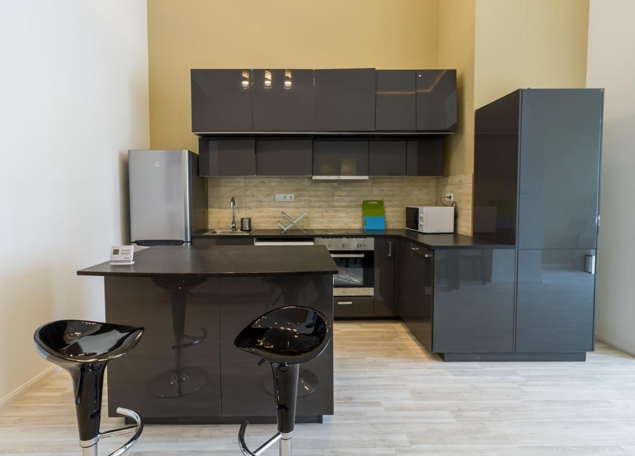 Spacious Riverside Residency - Magnificent View Budapest Esterno foto
