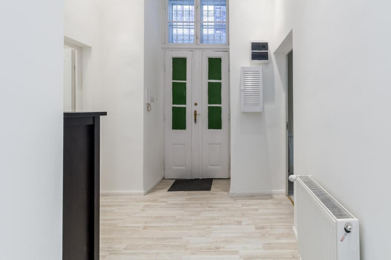 Spacious Riverside Residency - Magnificent View Budapest Esterno foto